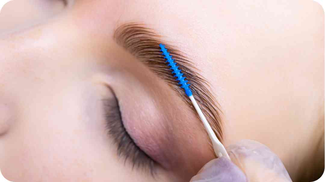 hybrid lash and brow tint